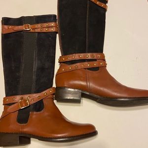 J Renee Boots